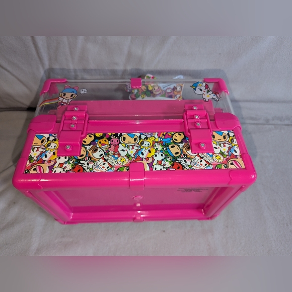 Tokidoki Pink Makeup Box - Picture 7 of 9